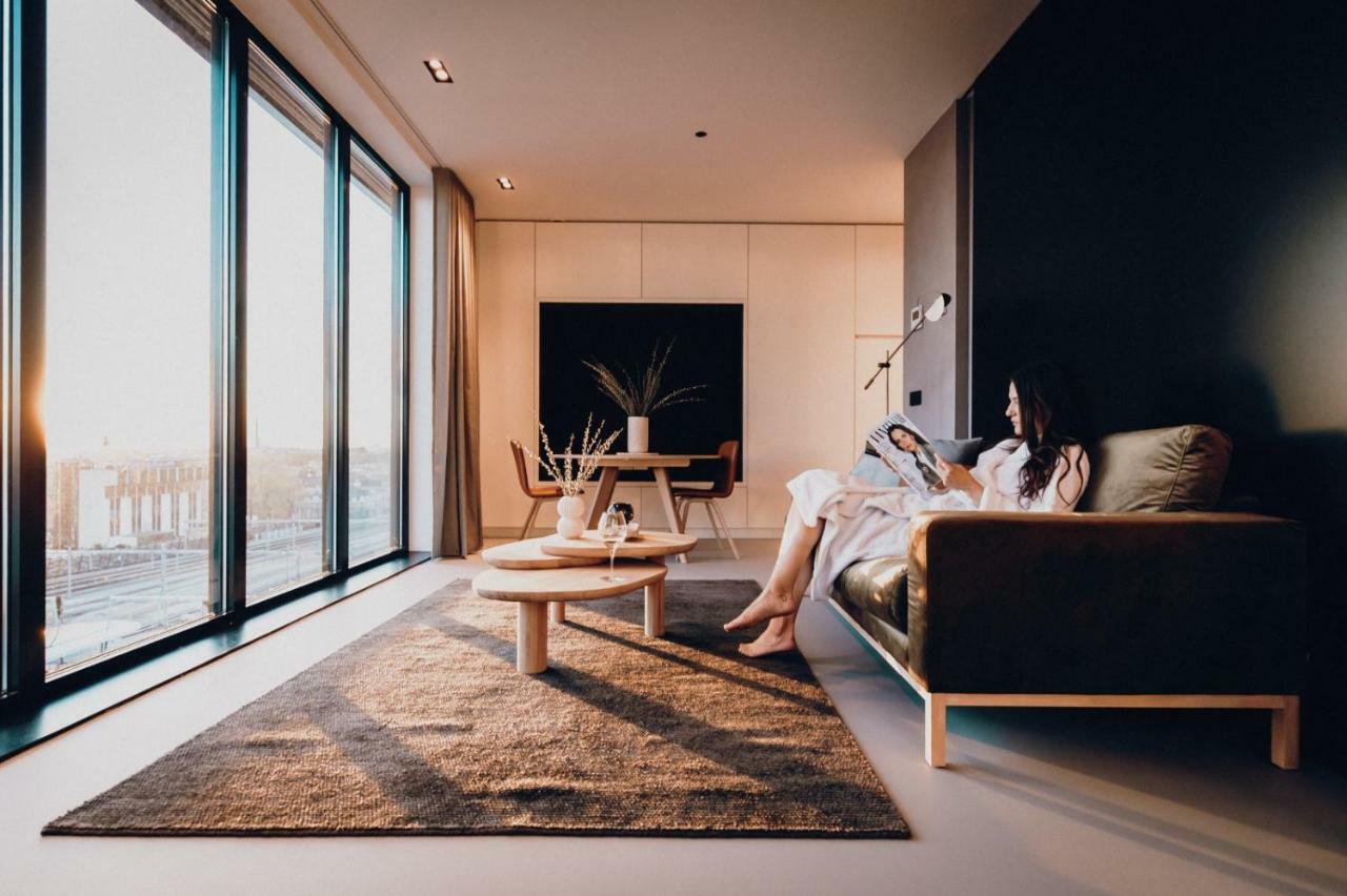 Creative Valley Nest - Luxury Rooftop Apartments Утрехт Экстерьер фото